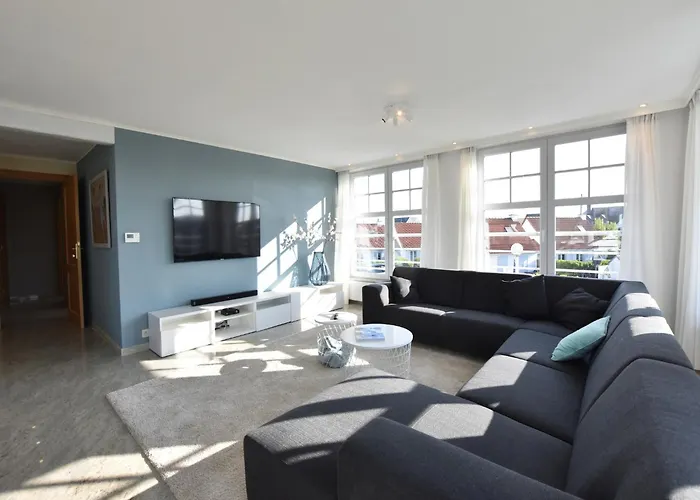 In Near The * デ ハーン